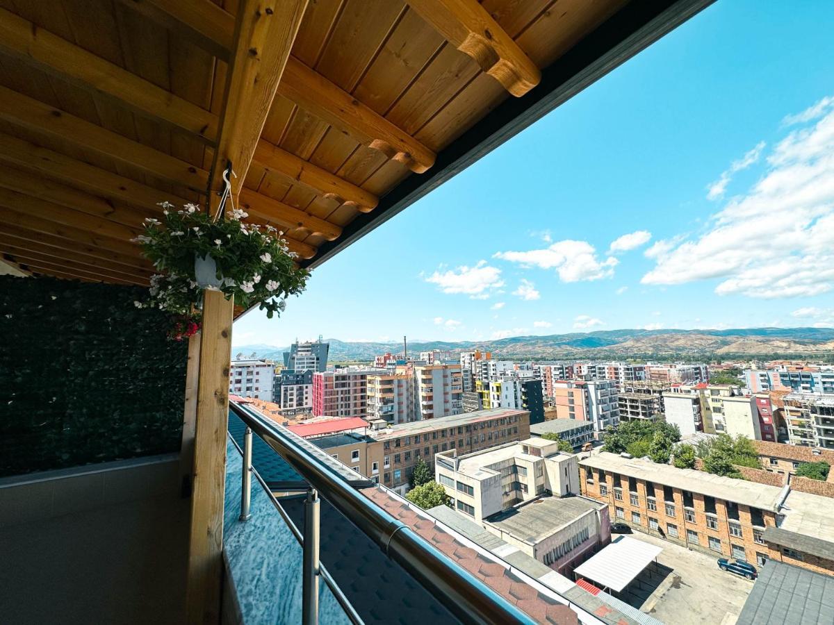 Cozy Elegance Above Korca Lägenhet Exteriör bild